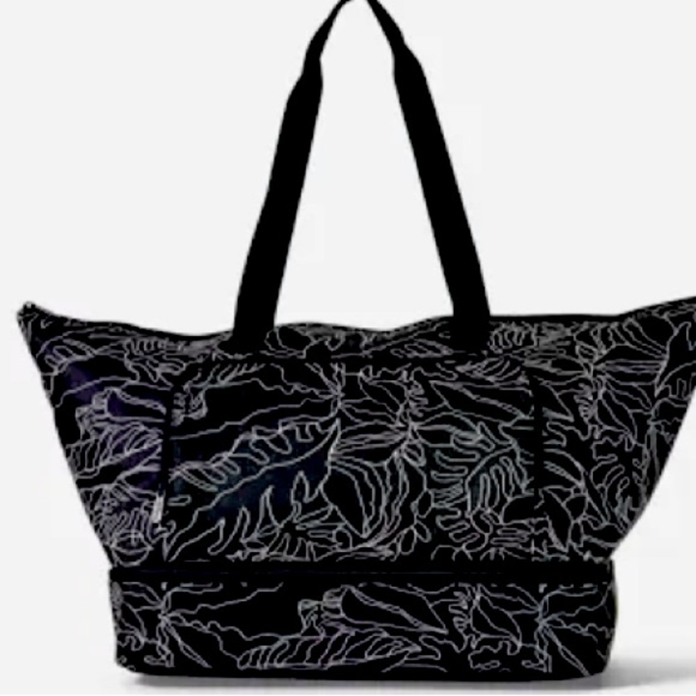 Thirty One Bake and Take thermal, Linework Leaves pattern, new in package